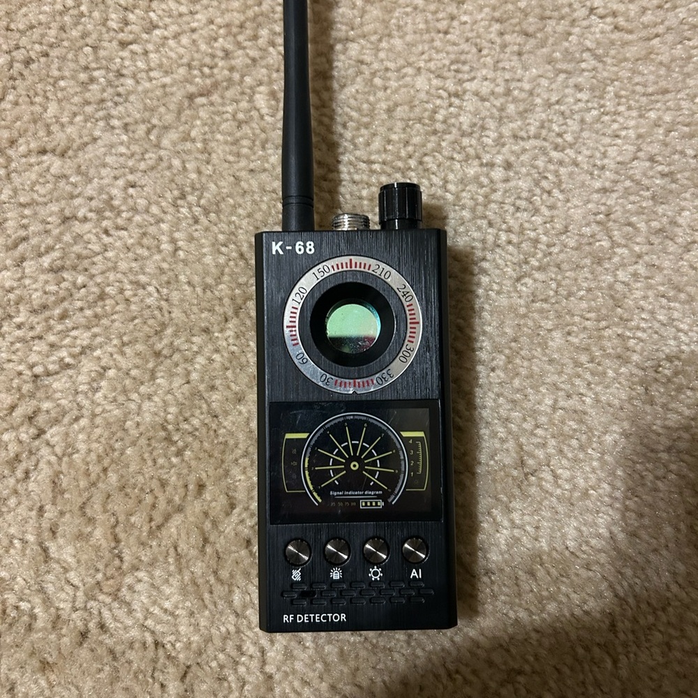 Black K-68 RF Detector